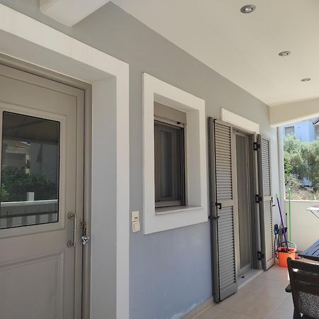 Moiras Apartments Lefkada City Room photo
